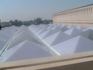 Thermoforming Multi Skylights Domes and Pyramids for roof design